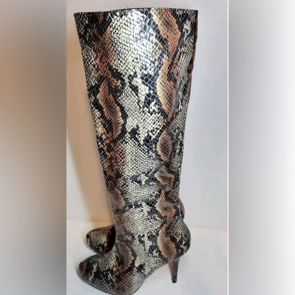 EUC! NEW YORK AND COMPANY Snakeskin Side Zipper ELEKTRA Tall Boots Sz 8 - Picture 1 of 9